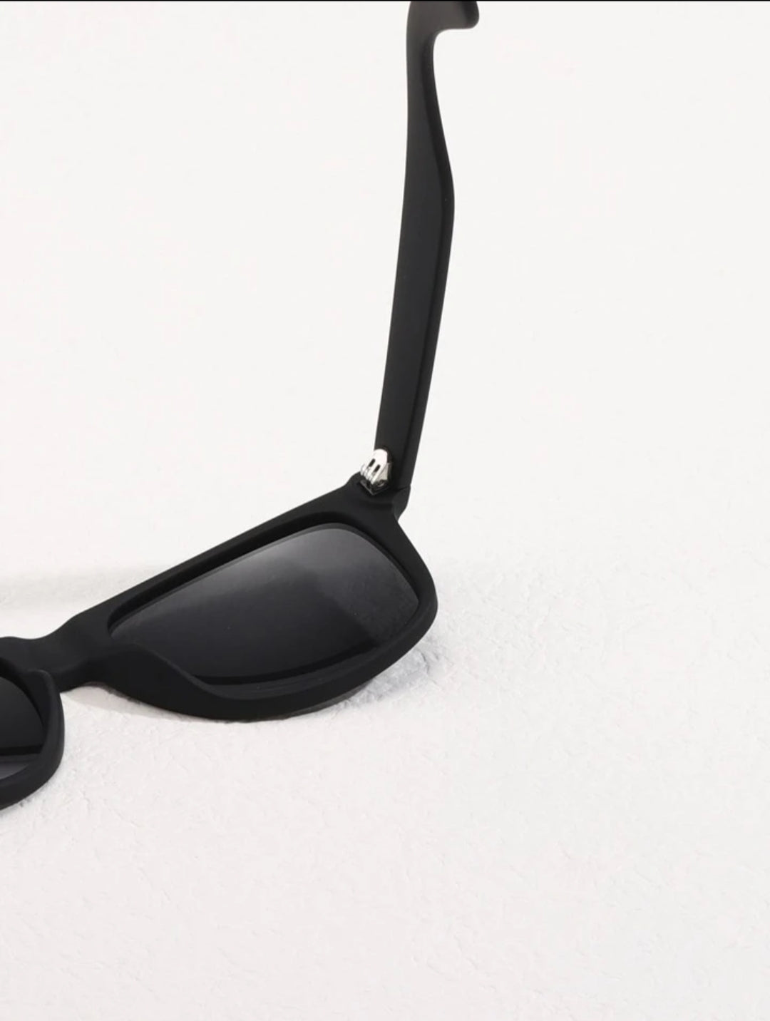 Wayfarer Polarized Black Sunglasses